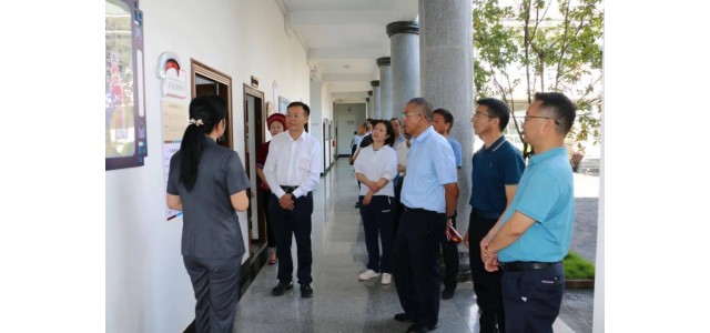 州人大常委會(huì )機關(guān)開(kāi)展“民族特色文化訴訟服務(wù)品牌”現場(chǎng)觀(guān)摩活動(dòng)